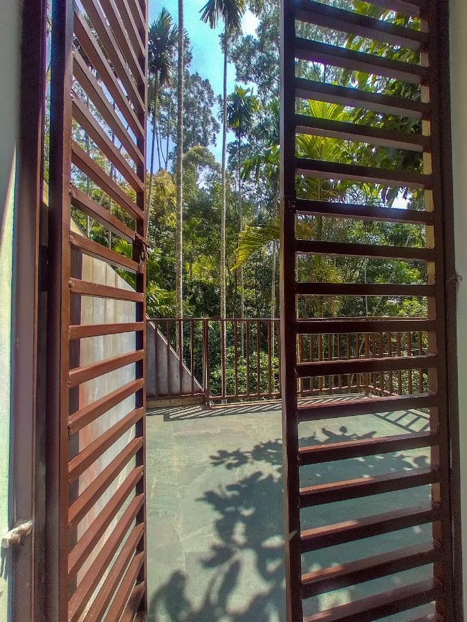 Once In Ella Hotel Bagian luar foto